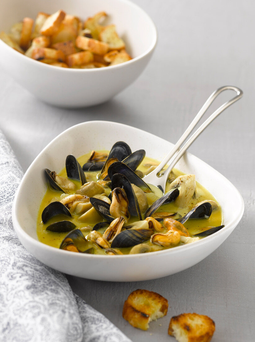 Mussel and mushroom soup