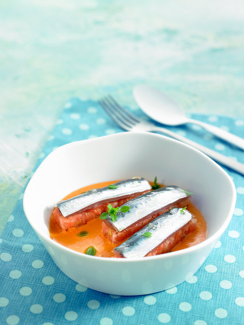 Sardines with tomatoes and Fino