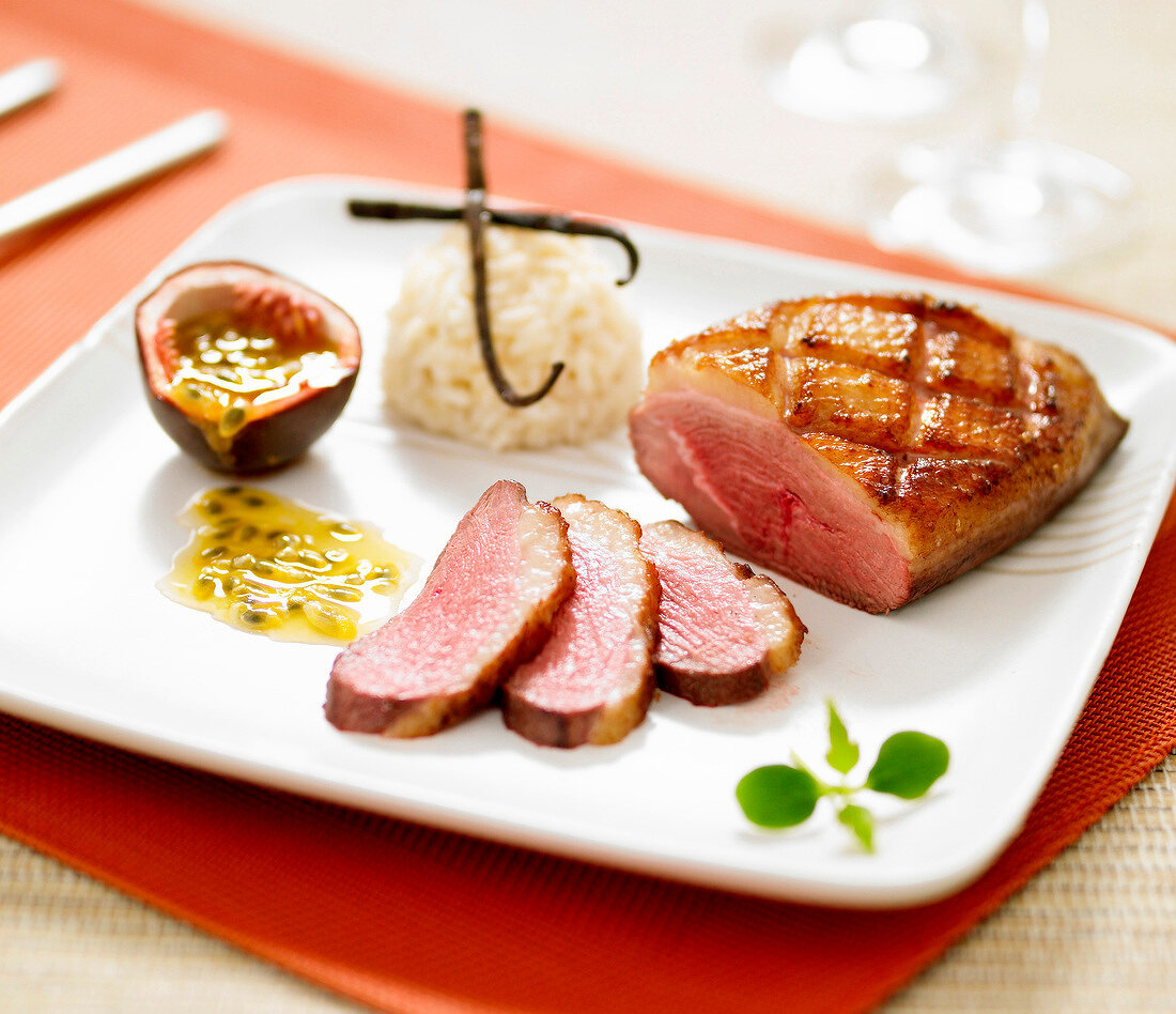 Roasted duck breast,passionfruit puree and vanilla-flavored white rice