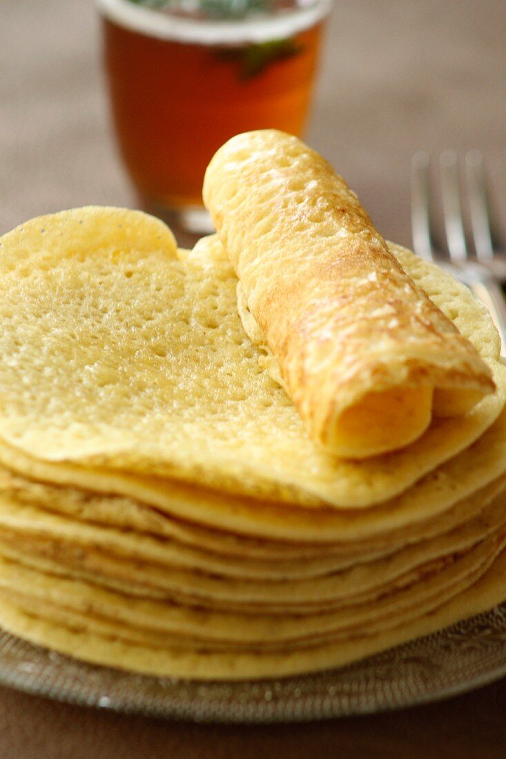 Baghrir, Moroccan pancakes with honey