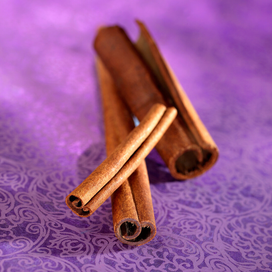 Cinnamon sticks