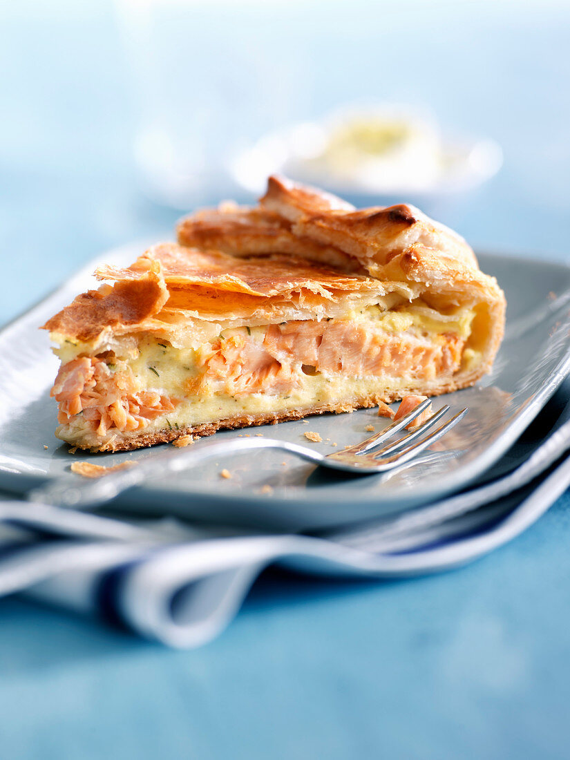 Salmon pie