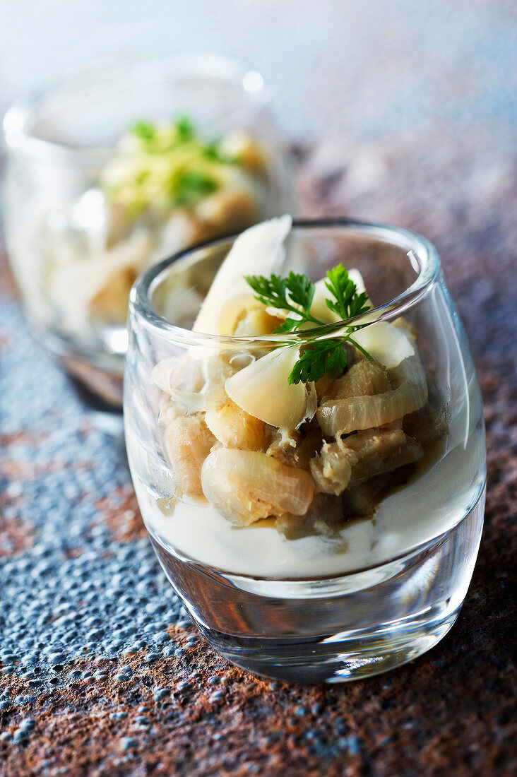 Stewed artichokes with Emmental cream