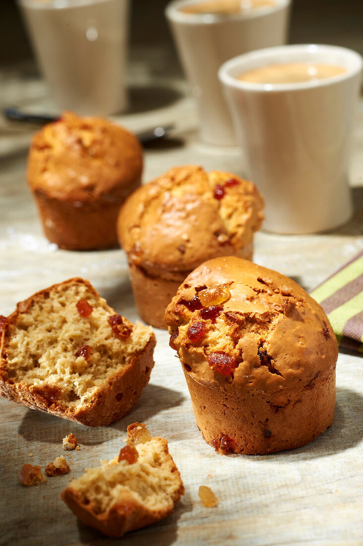 Oat anf fruit paste muffins