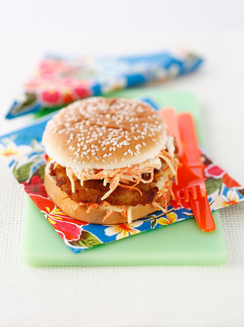 Fischburger mit Cole Slaw