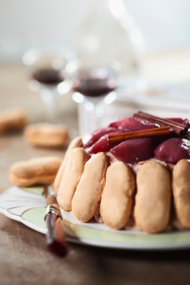 Montbozon biscuit and pears in red wine Charlotte