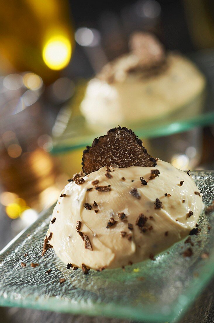 Mascarpone and truffle ice cream