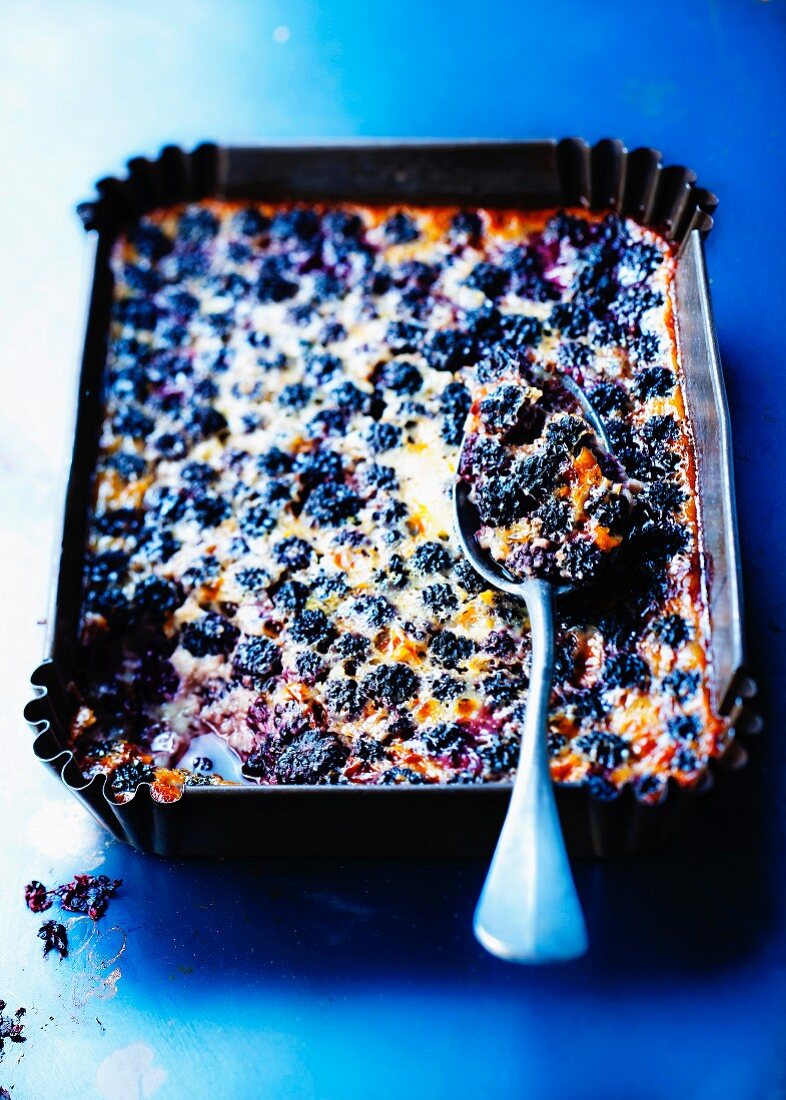 Blackberry batter pudding