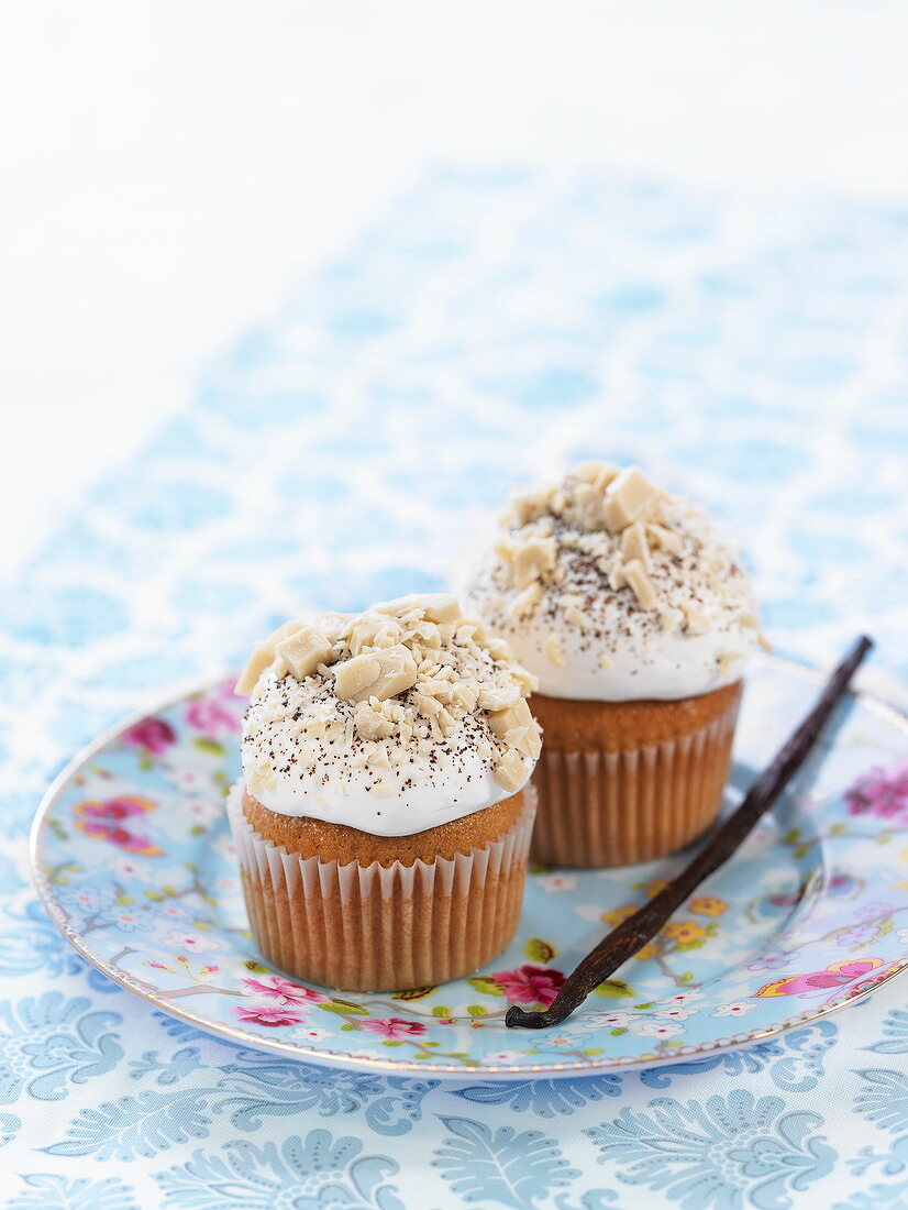 Cupcakes mit weisser Schokolade und Vanille