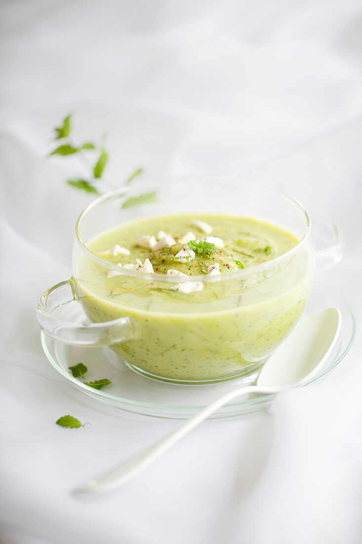 Zucchini soup with mint and feta