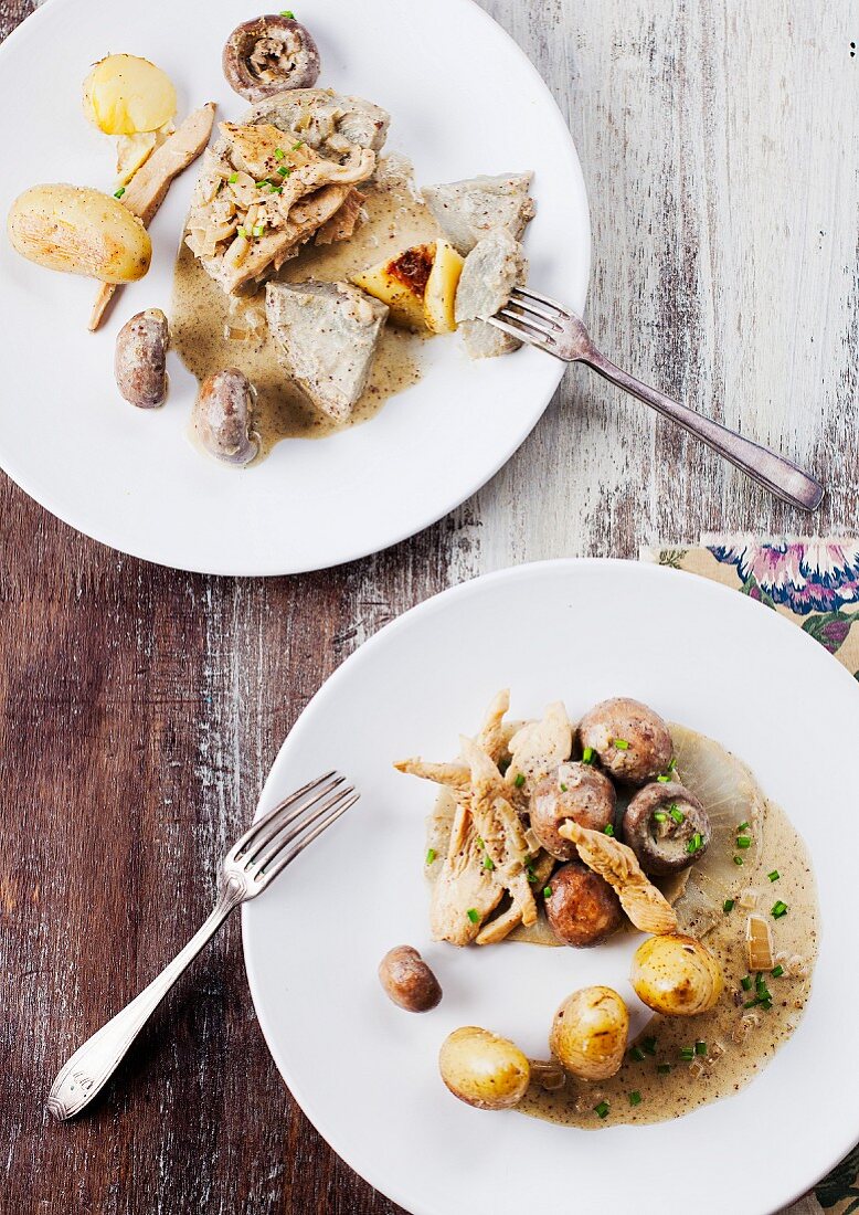 Artichokes with chicken,mushrooms and potatoes