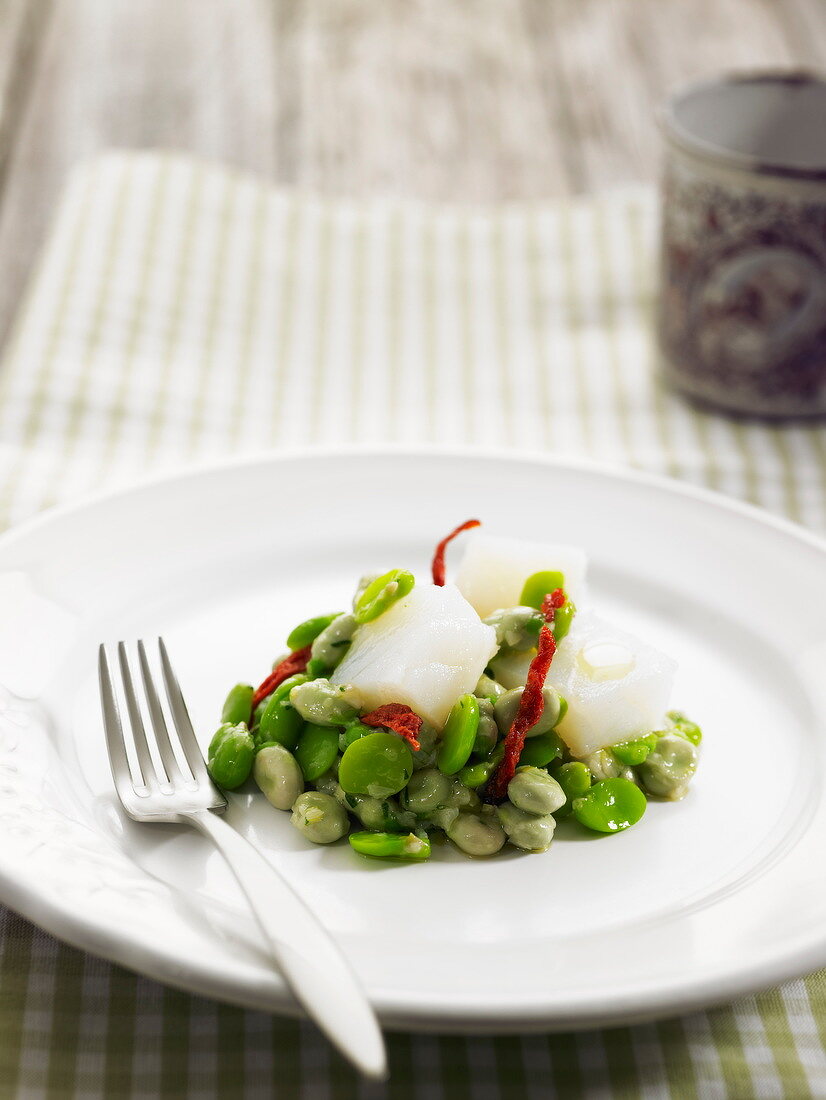 Salt cod with broad beans