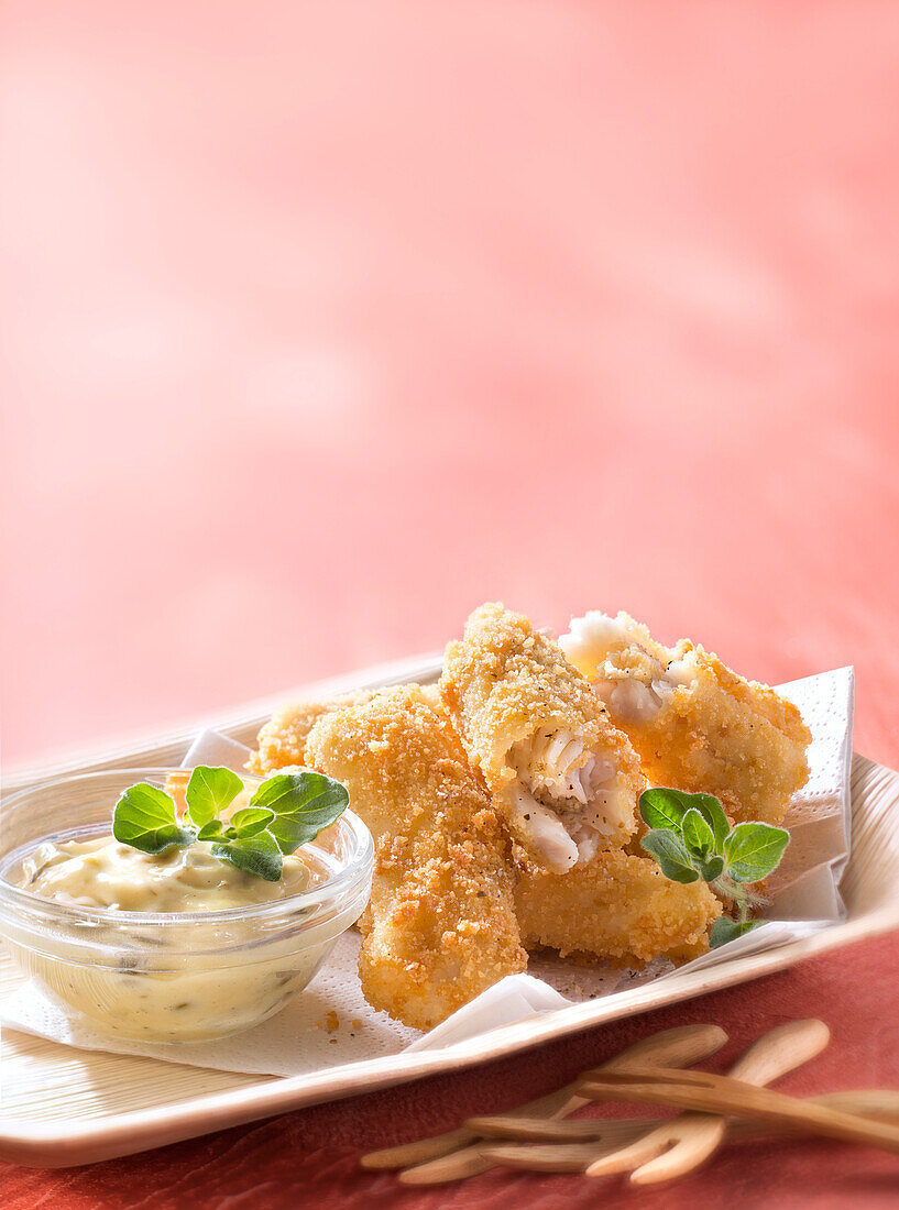 Breaded sole Goujonnettes with tartare sauce