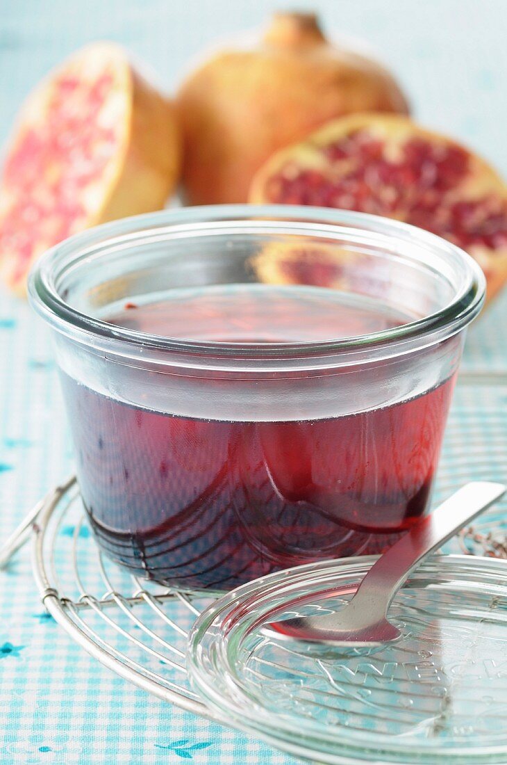 Pomegranate jelly