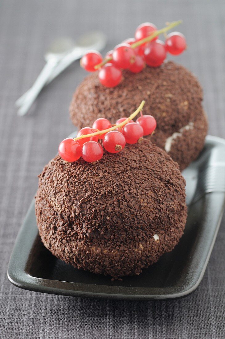 Merveilleux au chocolat (Baiser-Schokoladen-Törtchen, Frankreich)