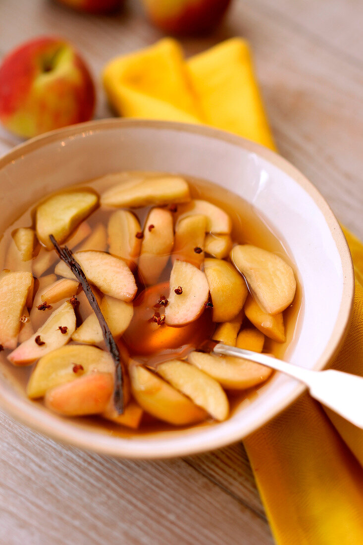 Nectaines in spicy Muscat wine