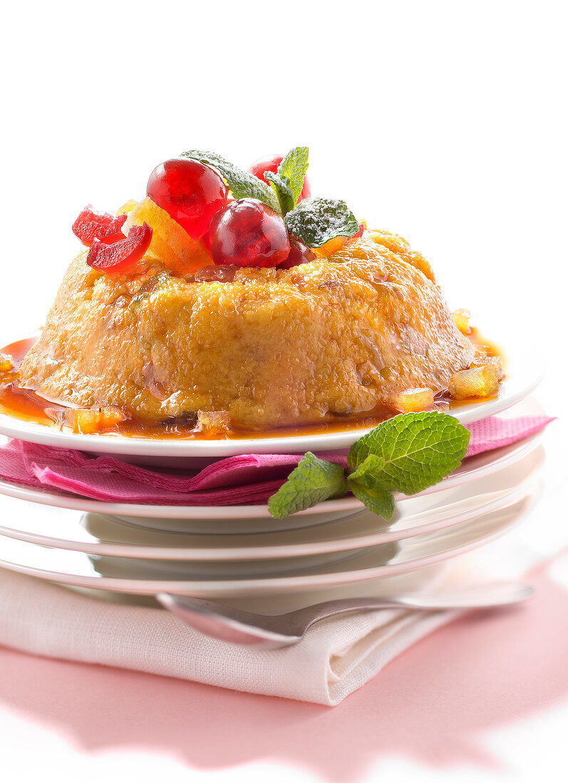 Semolina pudding with candied fruit
