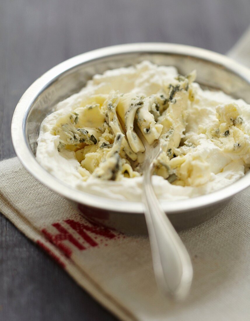 Preparing Roquefort mousse