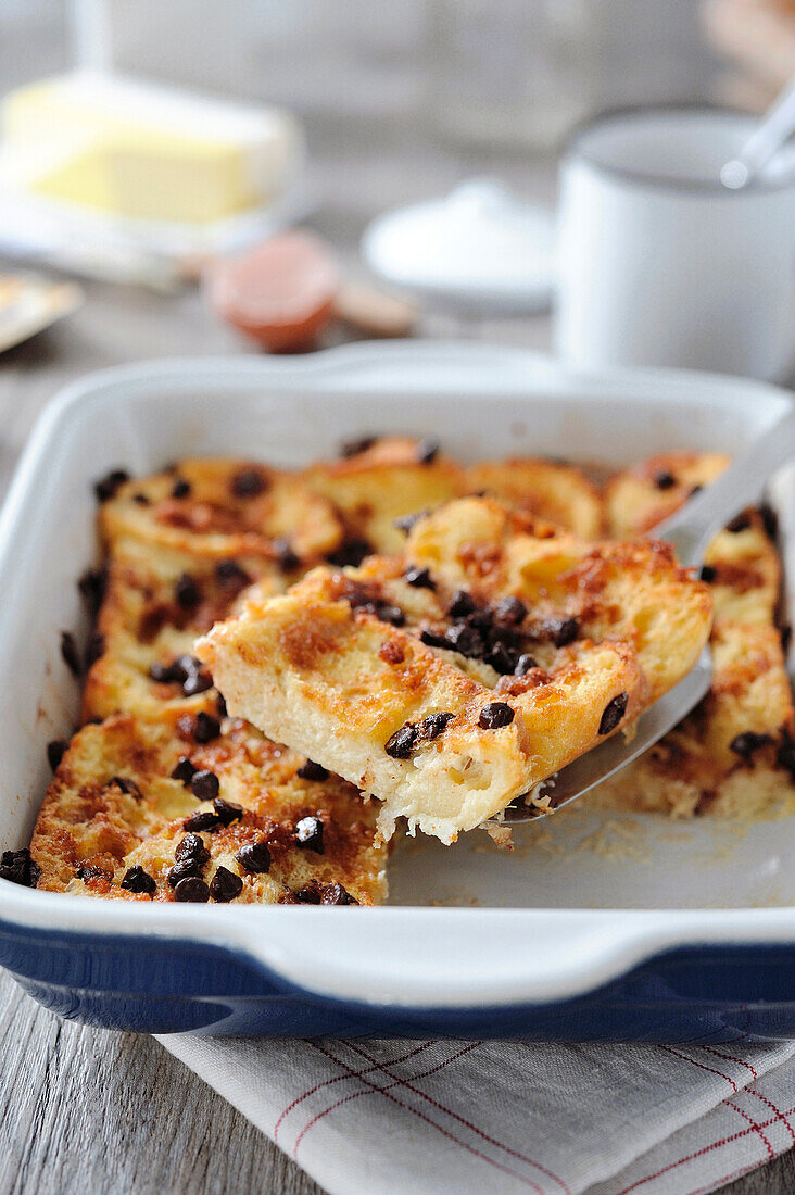 Oven-baked chocolate chip french toast