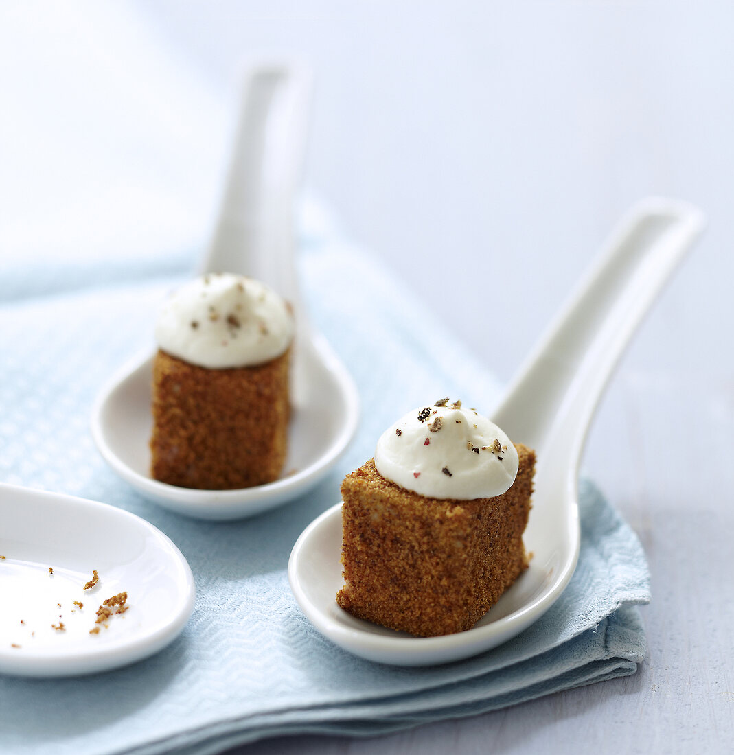 Foie gras coated with gingerbread and whipped Fromage frais appetizers