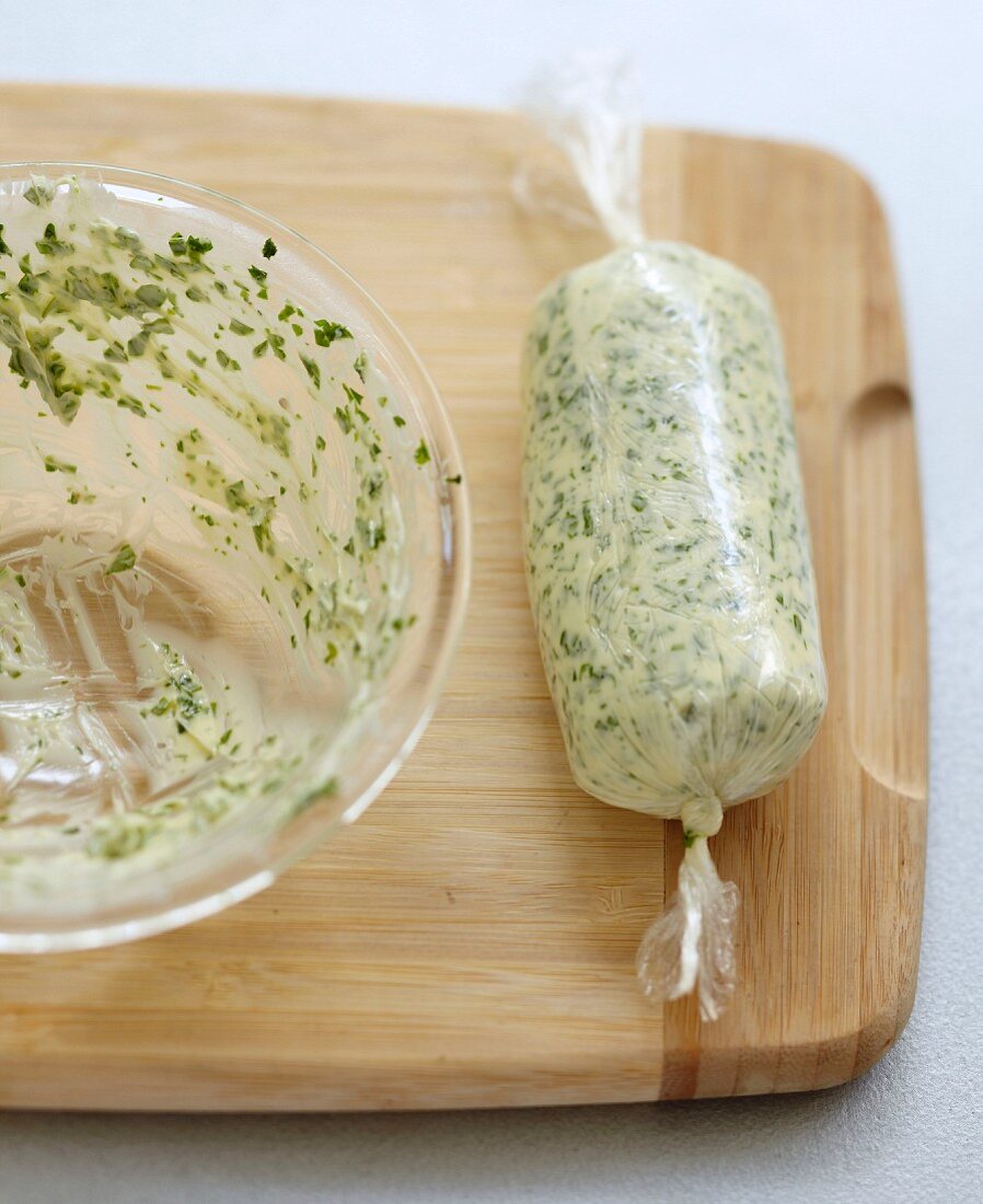 Preparing the parsley butter