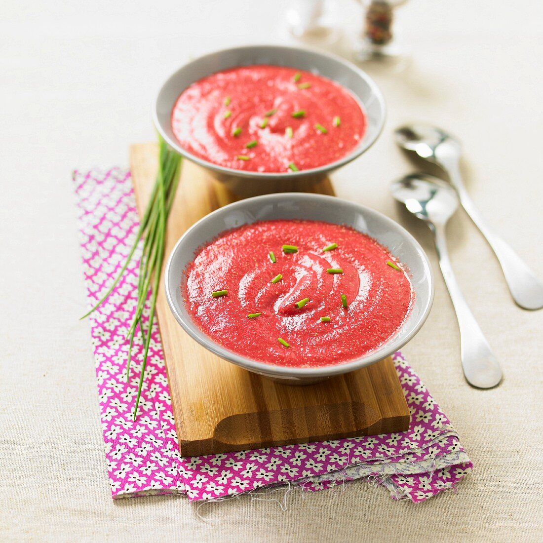 Chilled creamed beetroot soup