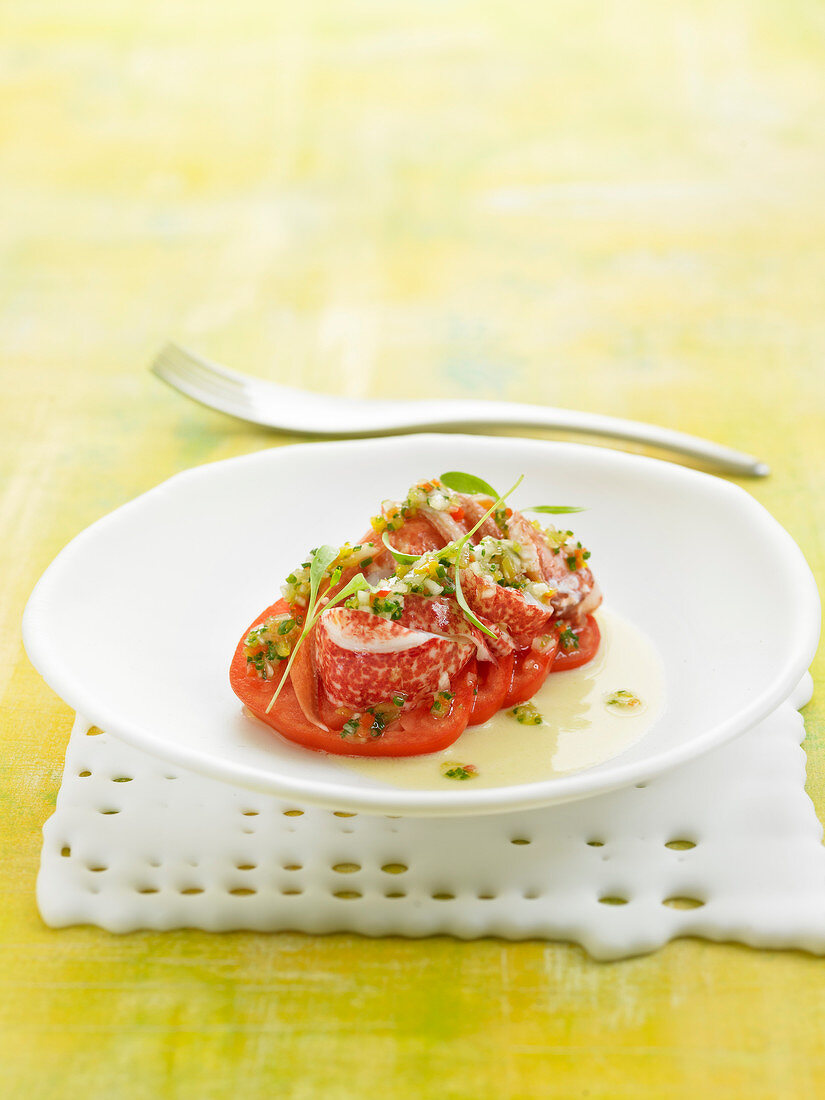 Tomaten-Hummer-Salat