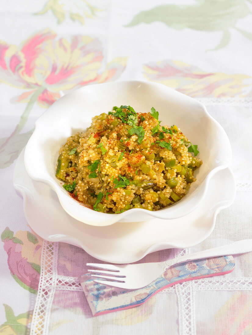 Quinoa risotto with green beans, asparagus and celery