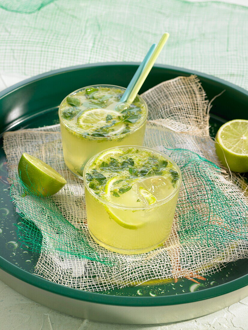 Alcohol-free mojito