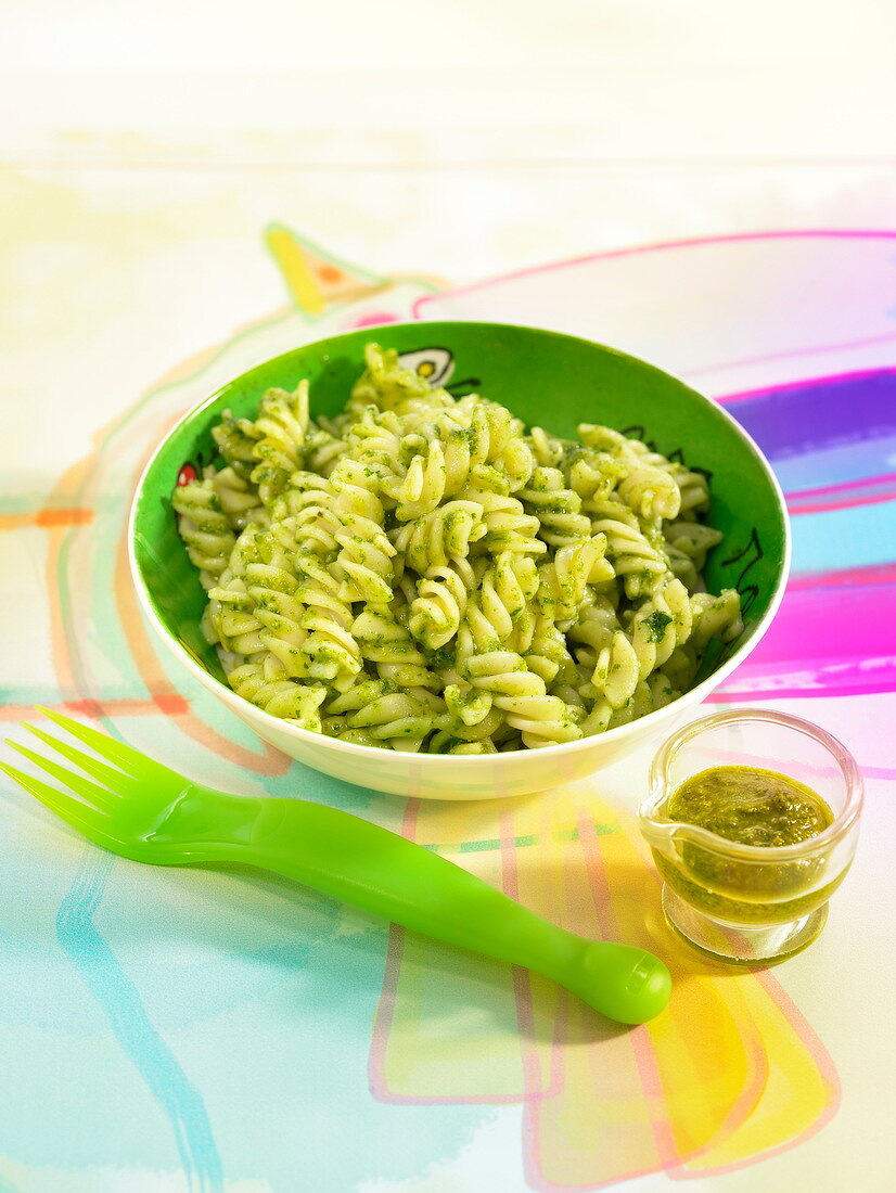 Nudeln mit Pesto