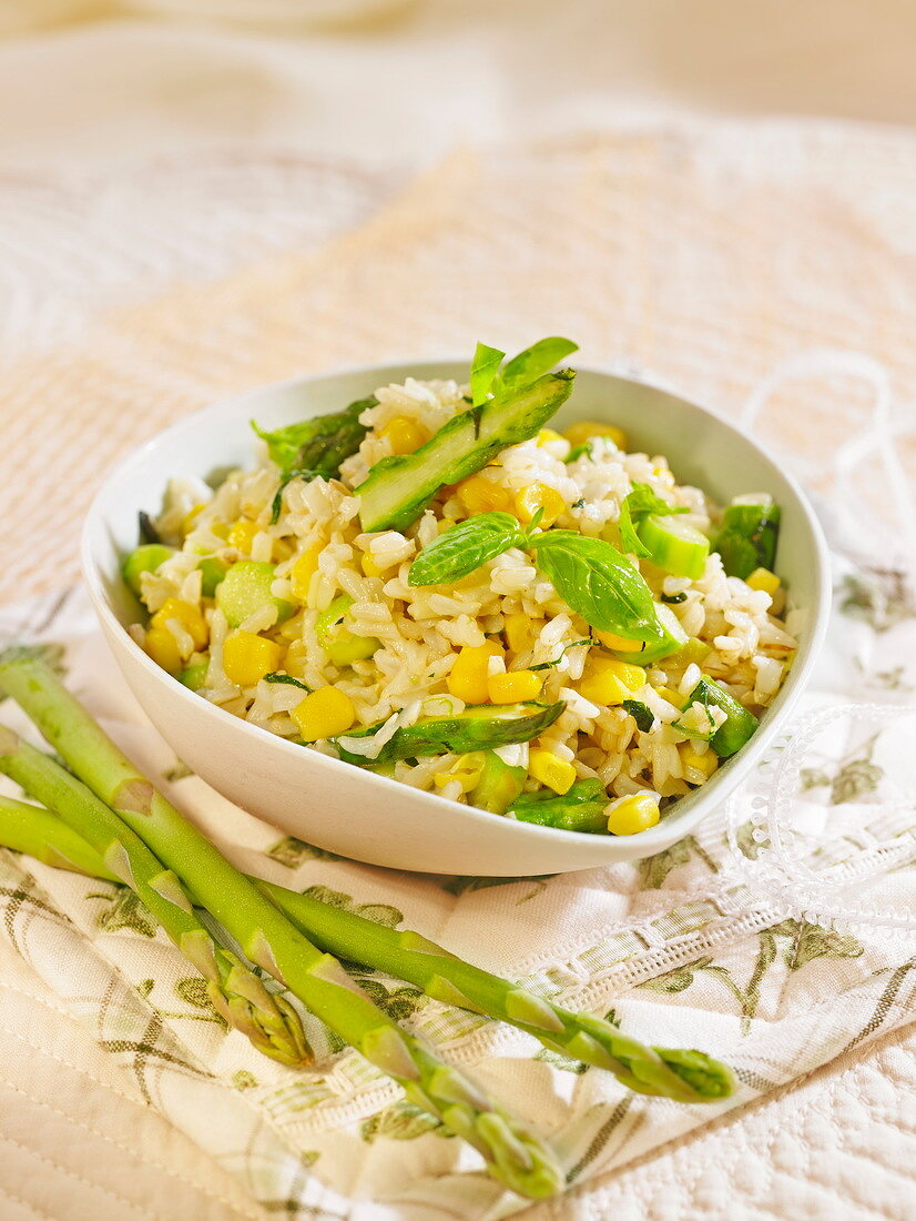 Rice with green asparagus and sweet corn