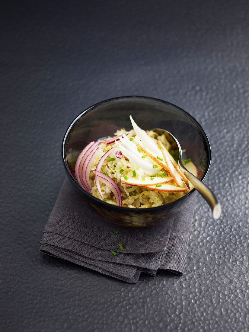 Fennel, apple and red onion salad with lemon and olive oil