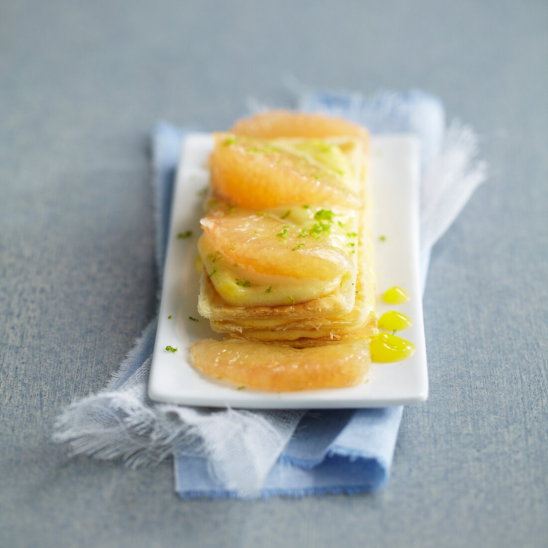 Millefeuille mit Grapefruit und Limettencreme