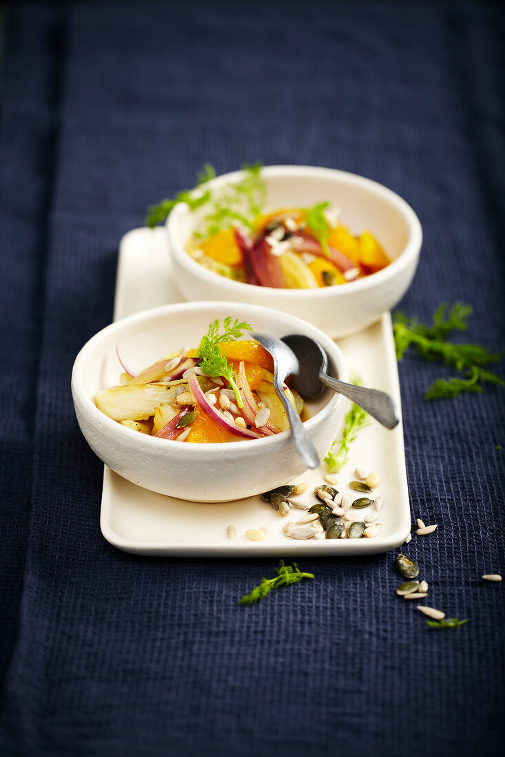 Roasted fennel with oranges, onions and pine nuts