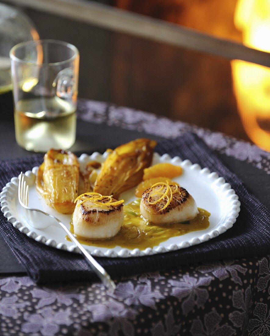 Roasted scallops and braised chicory with orange