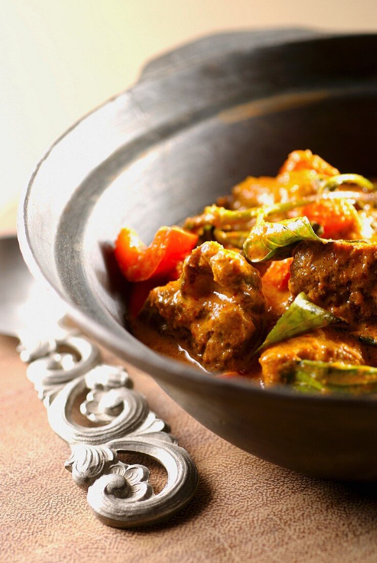 Lamb curry with Thai basil