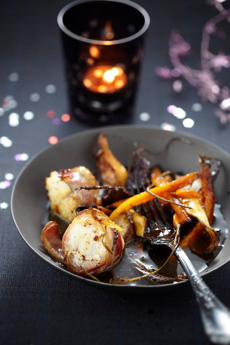 Pan-fruit monkfish with old-fashioned vegetables