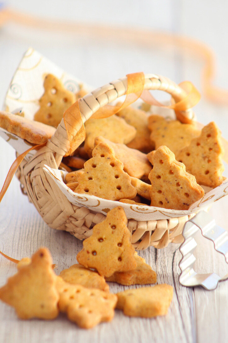 Christmas tree-shaped shortbread cookies