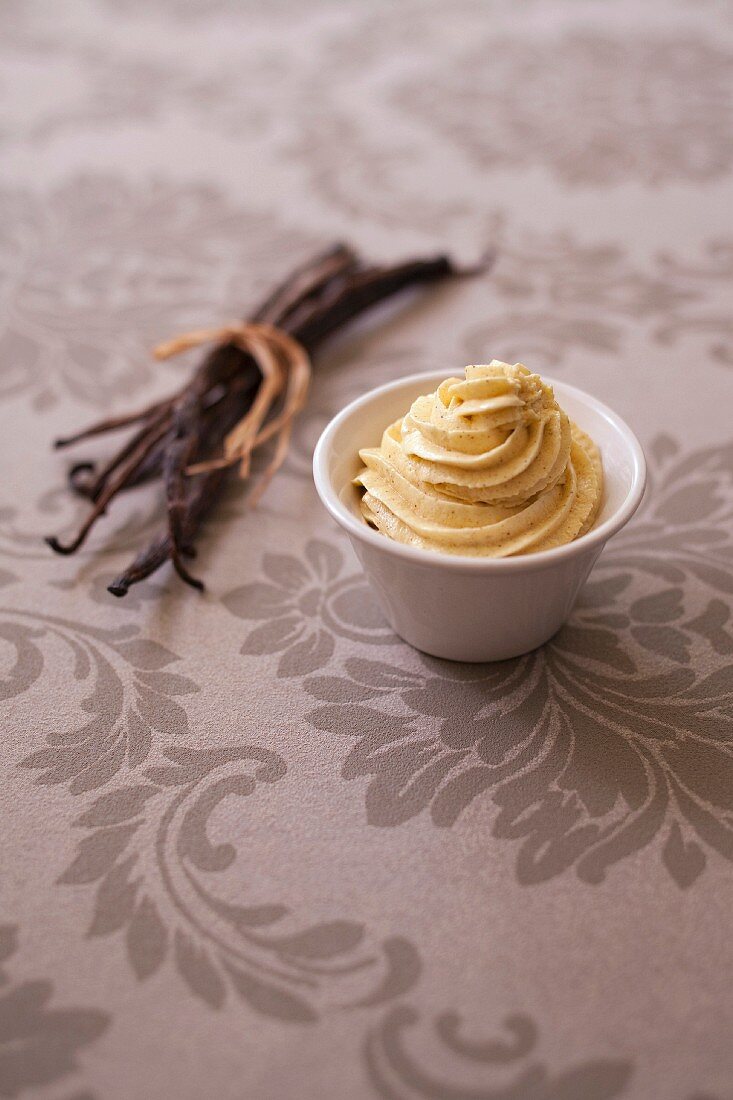 Vanilla-flavored butter cream