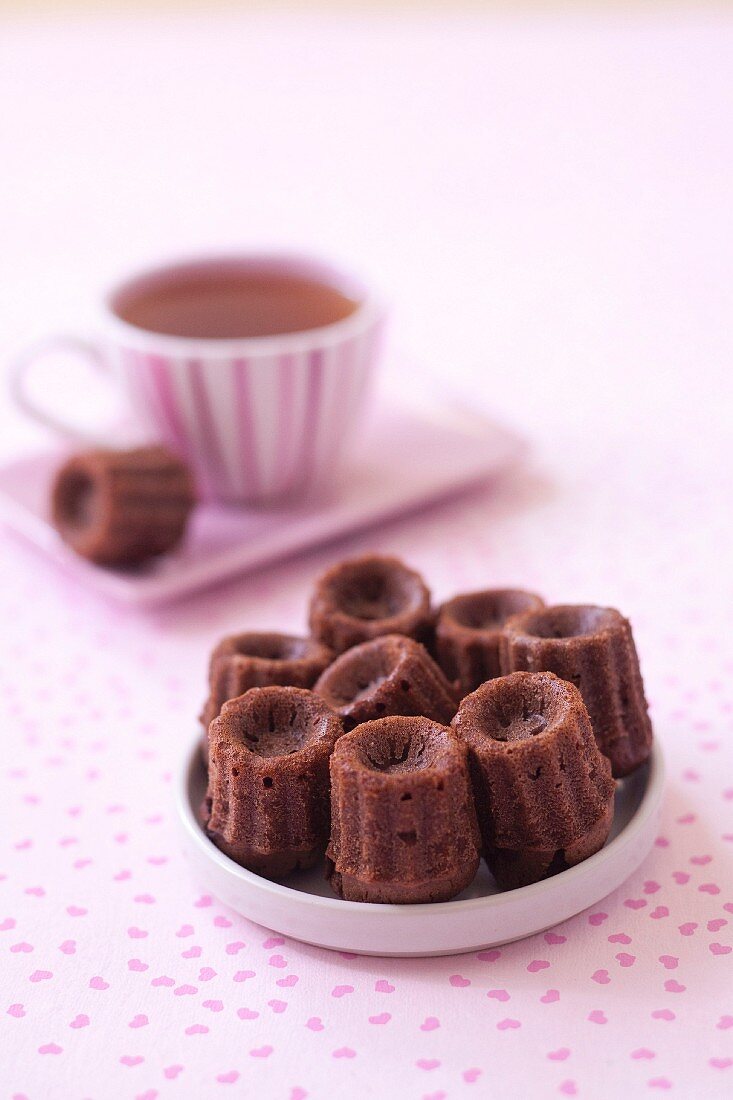 Cannelés (traditional mini cakes from Bordeaux) with chestnut cream and dark chocolate