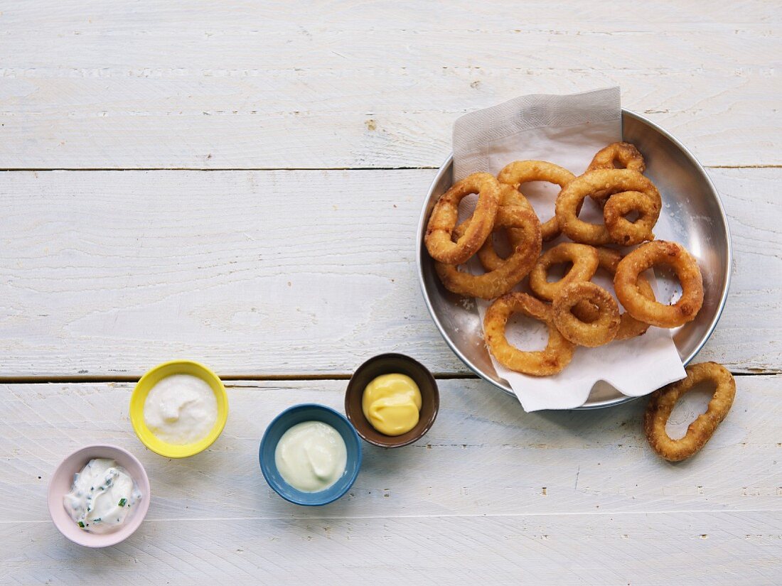 Fried calamaries with a selection of sauces