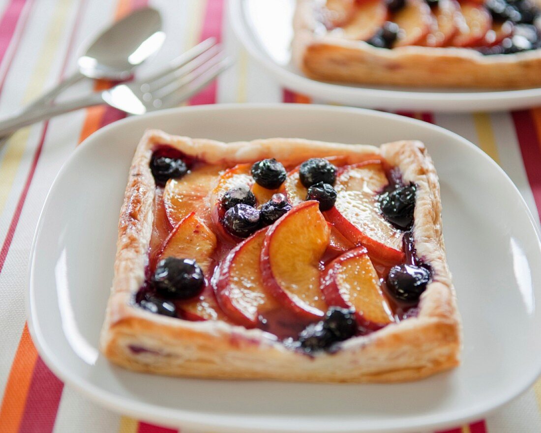 Nectarine and blueberry square tartlets