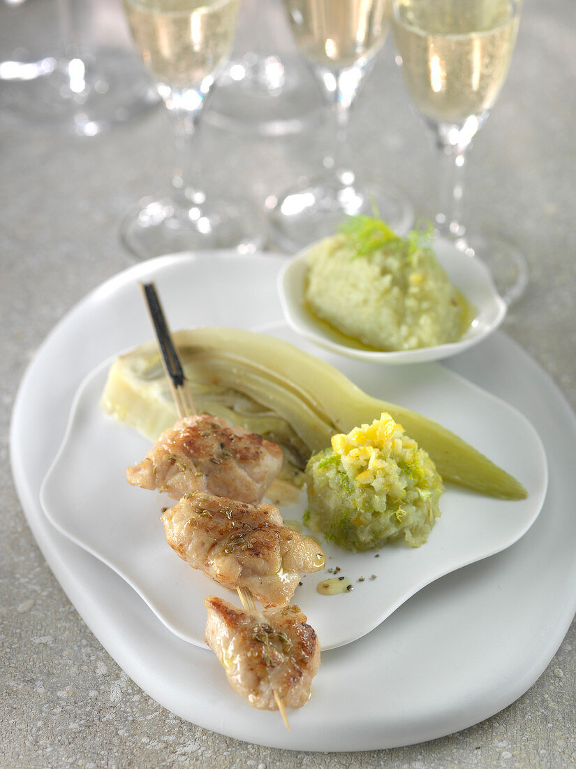Sweetbread skewer and stewed and mashed fennel