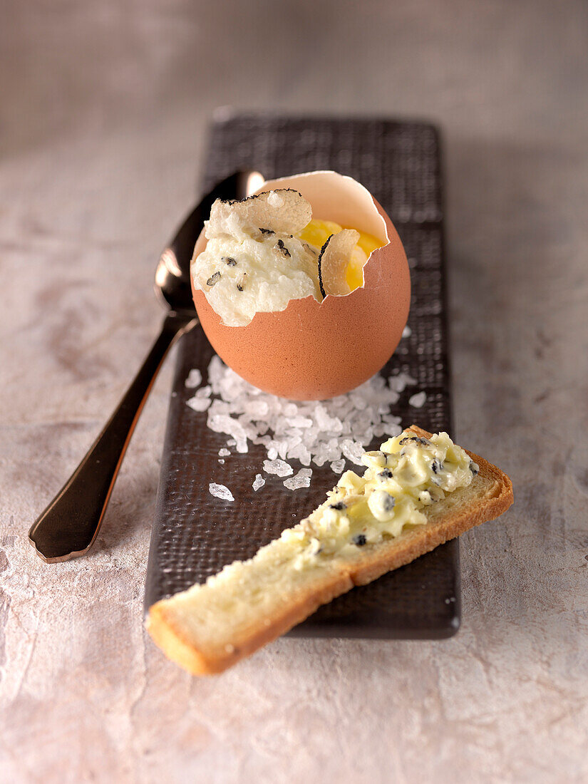 Soft-boiled egg with truffles