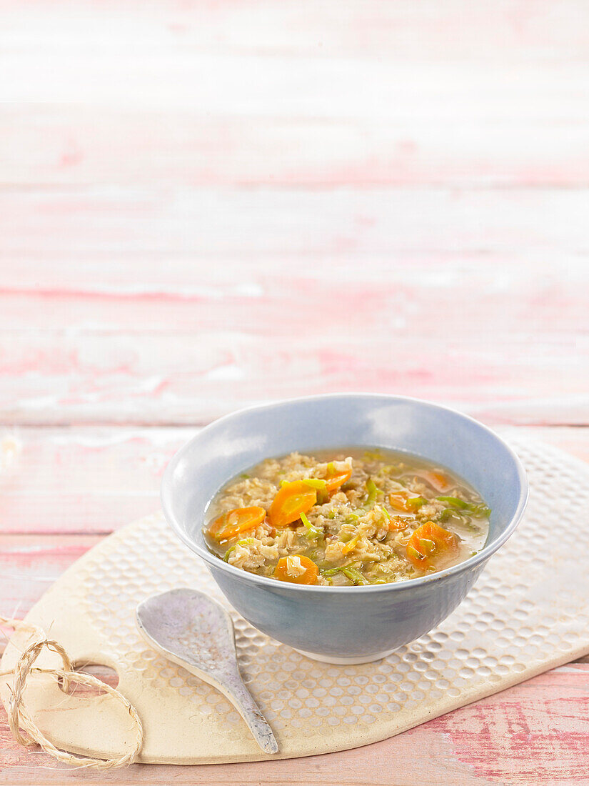 Oat soup with vegetables