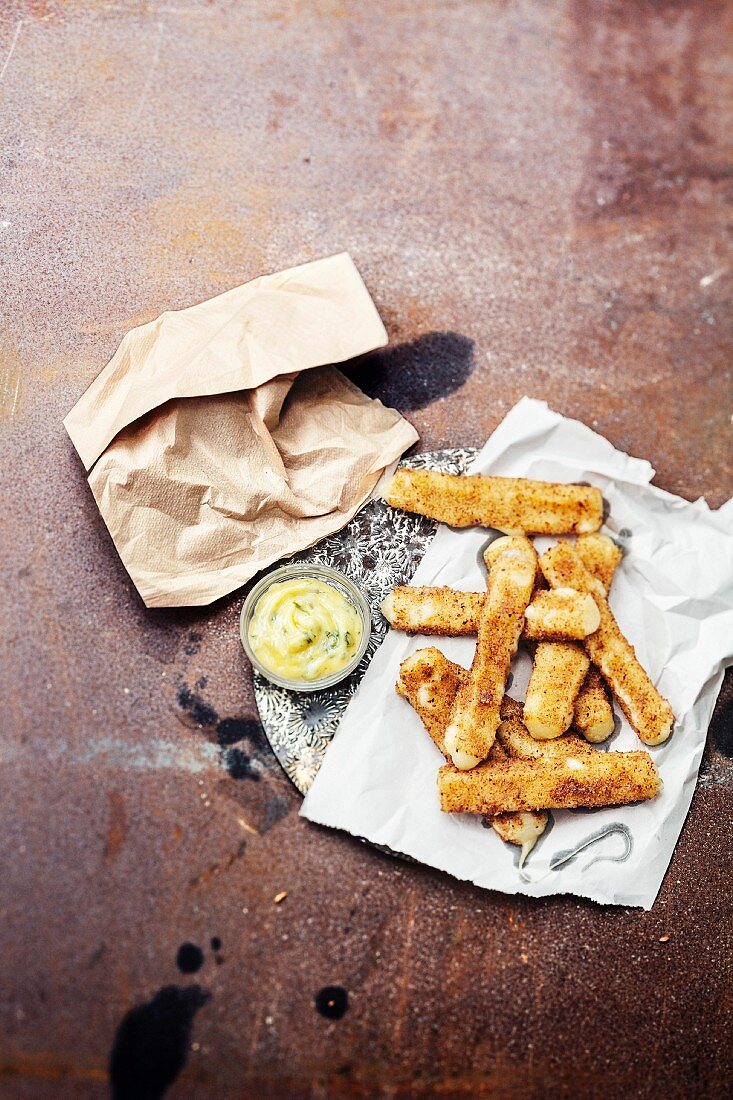 Mozzarella fries with bearnaise sauce