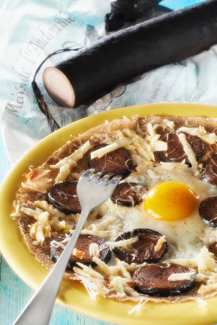 Guéméné chitterlings sausag,cheese and egg buckwheat galette