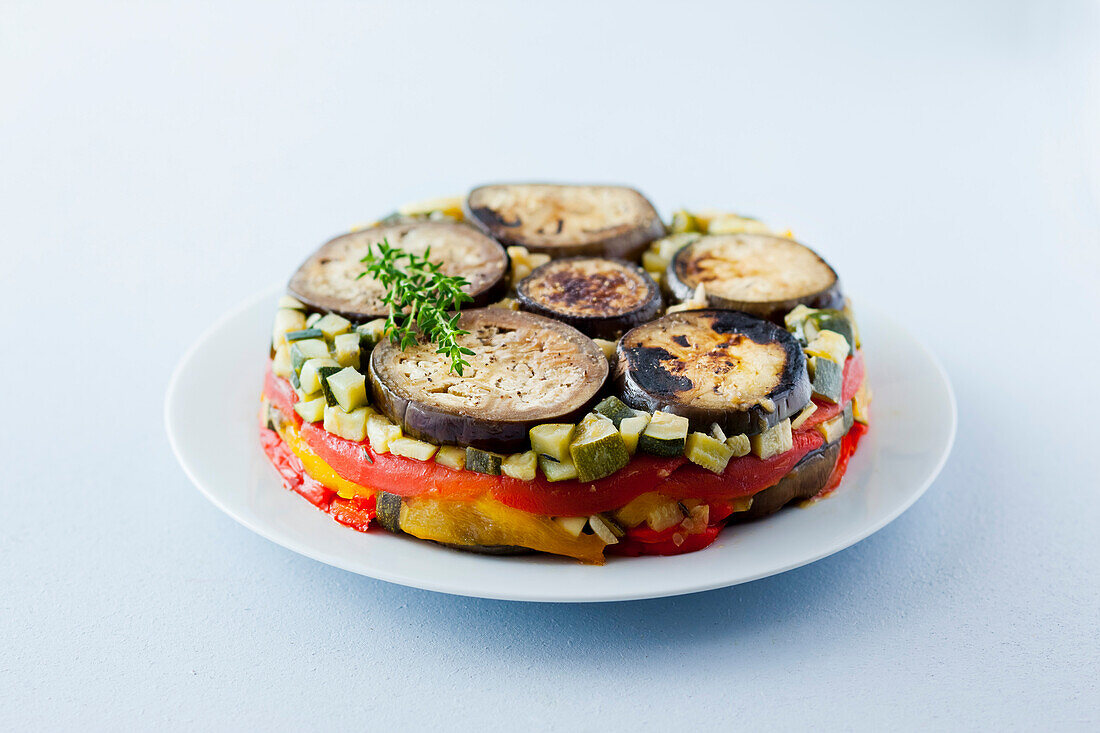 Gemüse-Tian mit Thymian (vegan)