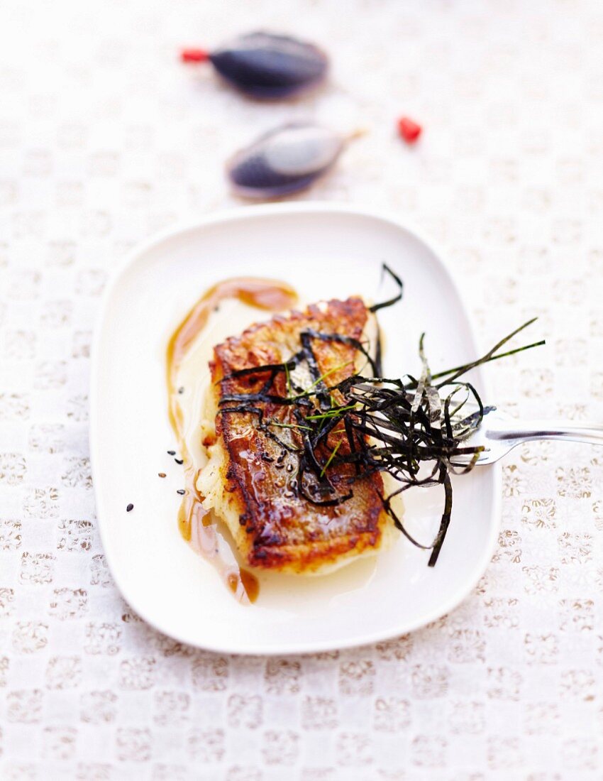 Pollock steak with seaweed and soya sauce