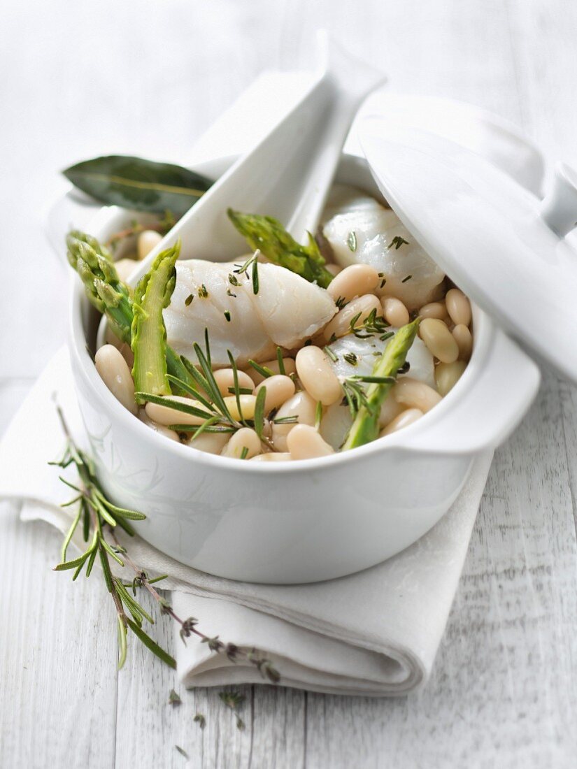 Cod,fresh white haricot bean,green asparagus,thyme and rosemary casserole